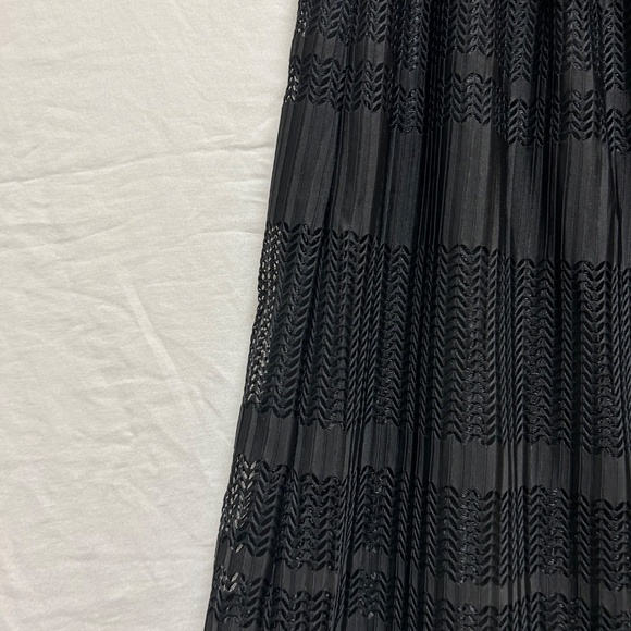 Long Maxi Black Detailed Skirt - Picture 2 of 6